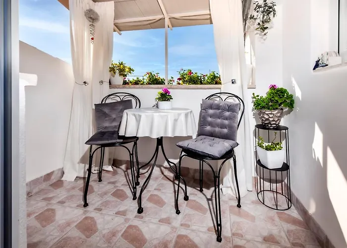 Sunce アパート *